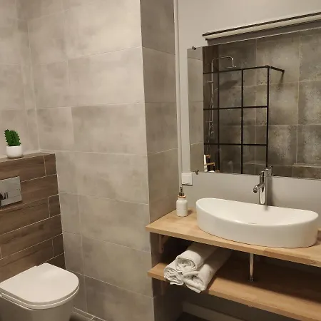 Apartament Milionova